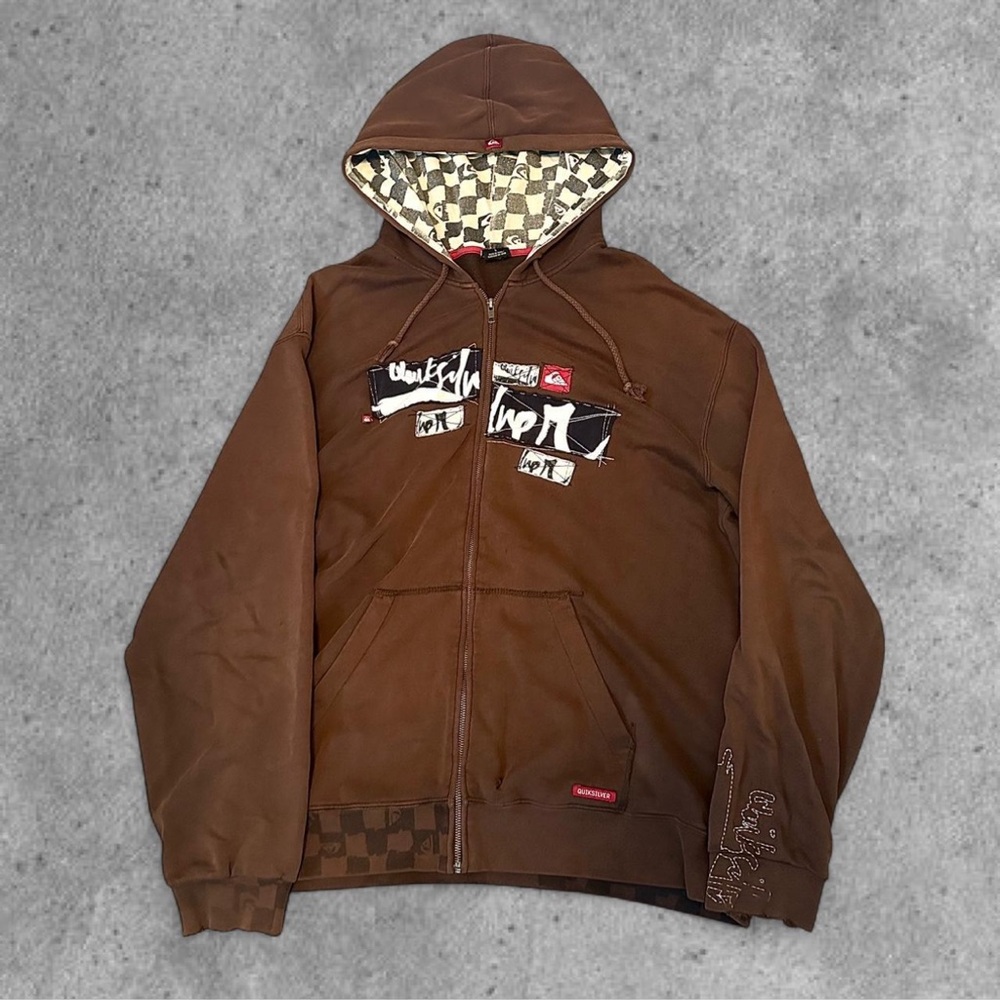 Rare Vintage 2000s Y2K Quiksilver Surfwear Brown
Zip-up Hoodie